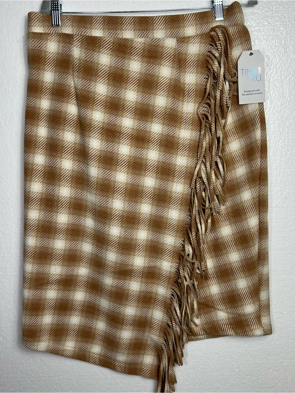 Time & Tru Tan Plaid Fringe Pull On Skirt Preppy Career Sz L  NWT